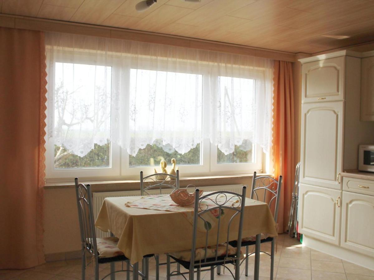 Spacious Apartment In Brusow With Garden Kröpelin 外观 照片